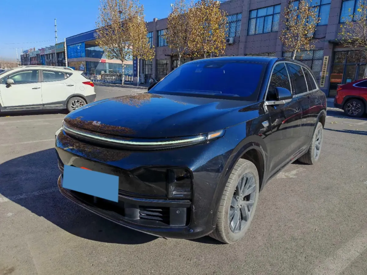 2023 Li L7 Range Extended 154HP REEV 40.9KWH,autocango,china used car exporter,china ev exporter,chinese used car exporter,chinese used ev exporter