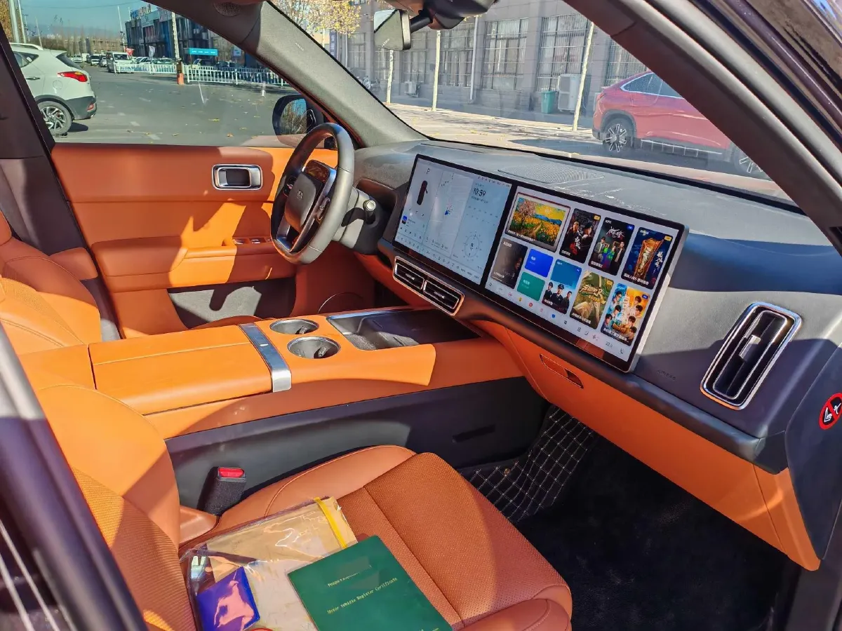 2023 Li L7 Range Extended 154HP REEV 40.9KWH,autocango,china used car exporter,china ev exporter,chinese used car exporter,chinese used ev exporter