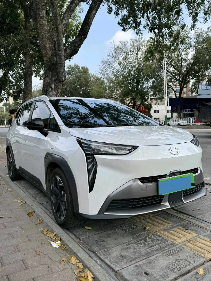2022 Geely Okavango 1.8T 184HP L4 7DCT,autocango,china used car exporter,china ev exporter,chinese used car exporter,chinese used ev exporter