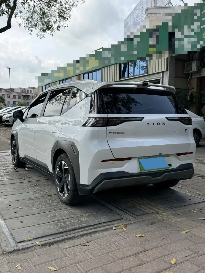 2022 Geely Okavango 1.8T 184HP L4 7DCT,autocango,china used car exporter,china ev exporter,chinese used car exporter,chinese used ev exporter