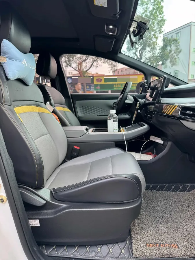 2022 Geely Okavango 1.8T 184HP L4 7DCT,autocango,china used car exporter,china ev exporter,chinese used car exporter,chinese used ev exporter