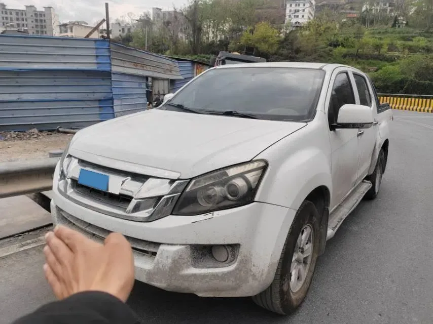 2020 Isuzu LingTuo 2.5T 150HP L4 6AT,autocango,china used car exporter,china ev exporter,chinese used car exporter,chinese used ev exporter