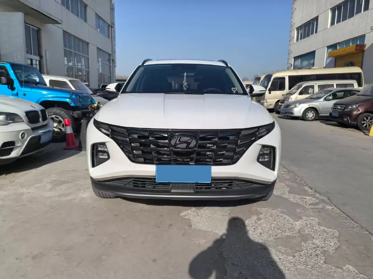 2023 Hyundai Tucson 1.5T 200HP L4 8AT,autocango,china used car exporter,china ev exporter,chinese used car exporter,chinese used ev exporter