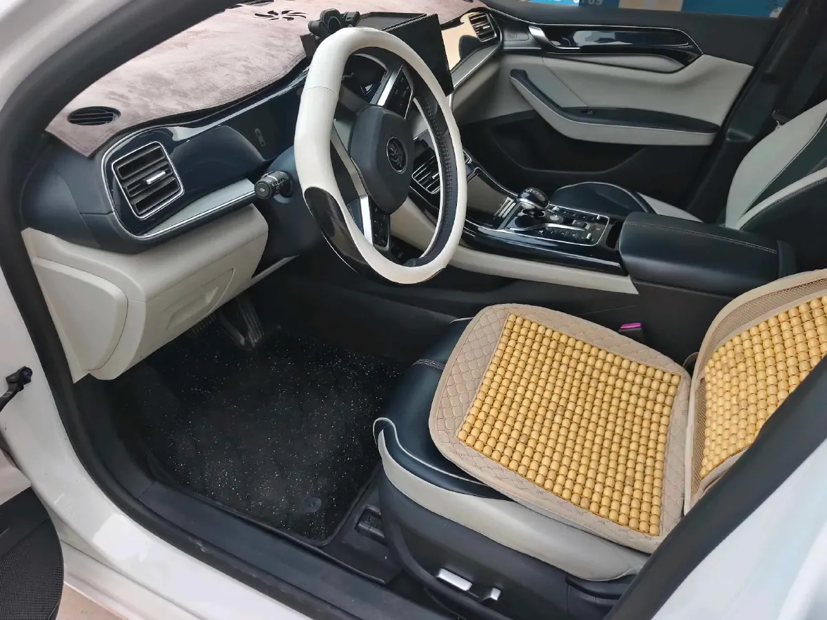 2021 Haval F7 1.5T 169HP L4 7DCT,autocango,china used car exporter,china ev exporter,chinese used car exporter,chinese used ev exporter