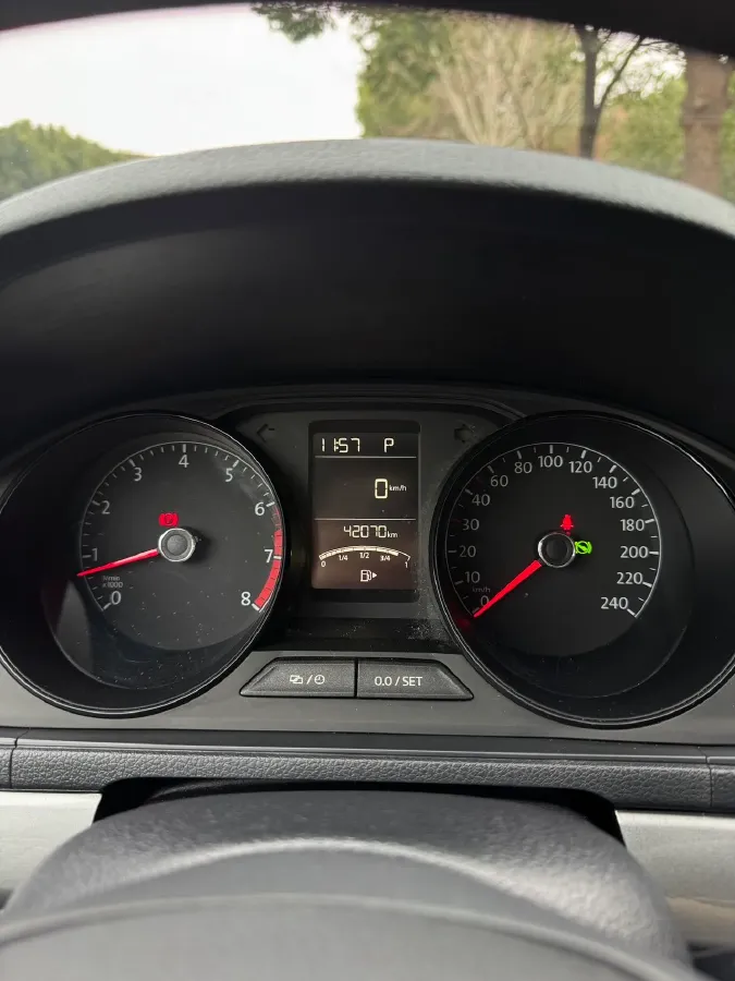 2017 Volkswagen Lavida 1.6L 110HP L4 6AT,autocango,china used car exporter,china ev exporter,chinese used car exporter,chinese used ev exporter