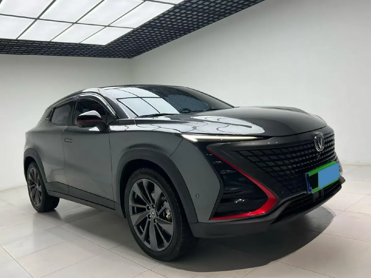 2020 ChangAn UNI-T 1.5T 180HP L4 7DCT,autocango,china used car exporter,china ev exporter,chinese used car exporter,chinese used ev exporter
