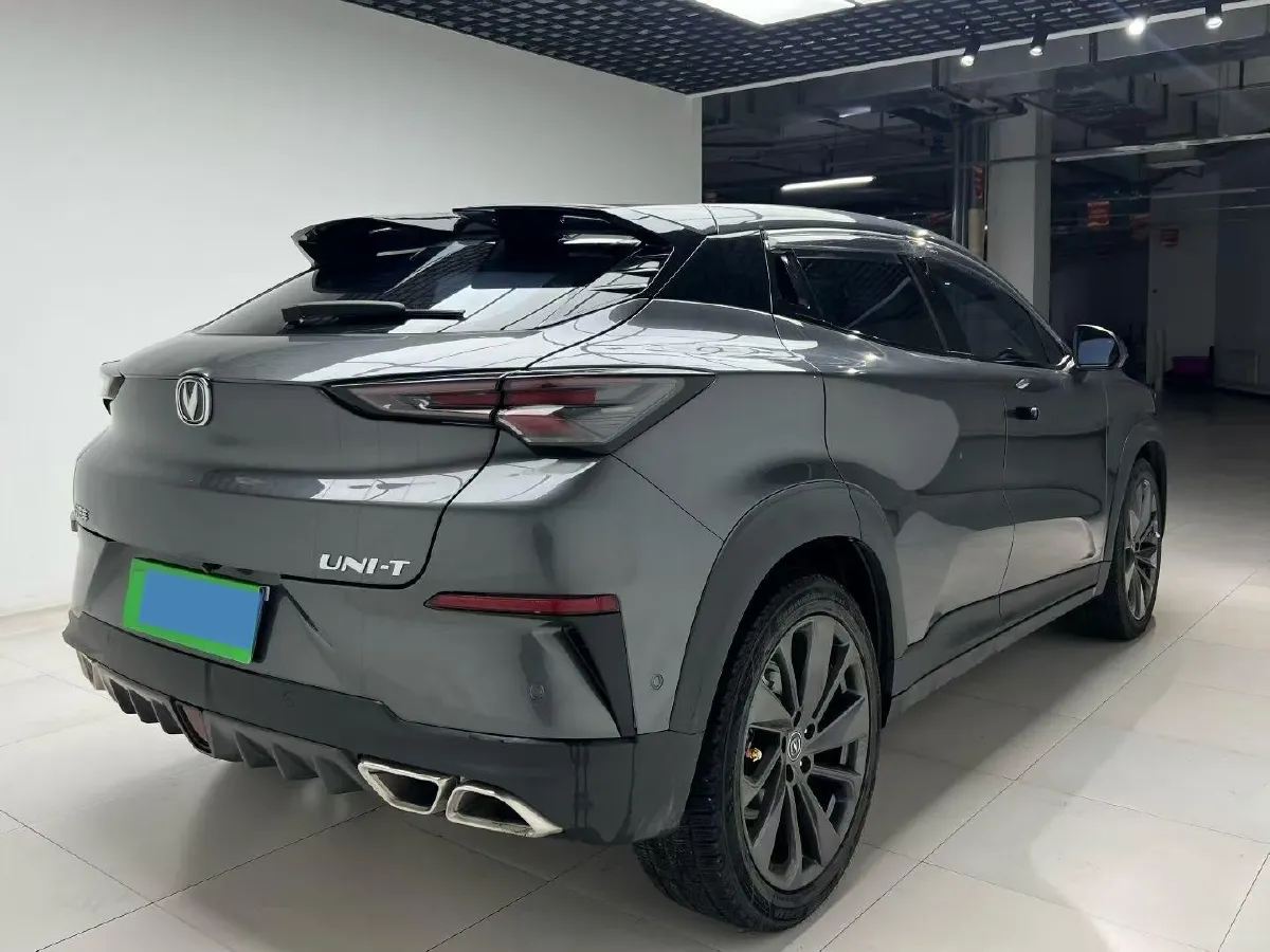 2020 ChangAn UNI-T 1.5T 180HP L4 7DCT,autocango,china used car exporter,china ev exporter,chinese used car exporter,chinese used ev exporter