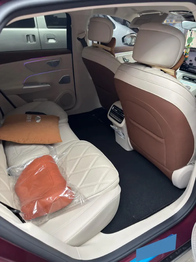 2025 Fulwin FulwinA9L 1.5T 156HP L4 1DHT PHEV,autocango,china used car exporter,china ev exporter,chinese used car exporter,chinese used ev exporter