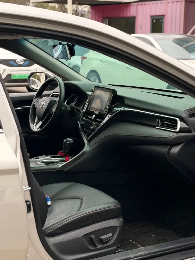 2021 Toyota Camry 2.0L 178HP L4 CVT,autocango,china used car exporter,china ev exporter,chinese used car exporter,chinese used ev exporter