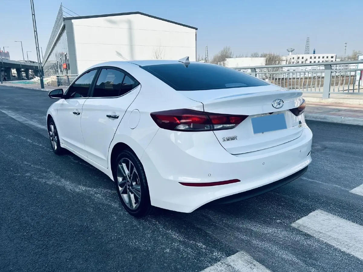 2018 Hyundai Elantra 1.6L 130HP L4 6AT,autocango,china used car exporter,china ev exporter,chinese used car exporter,chinese used ev exporter