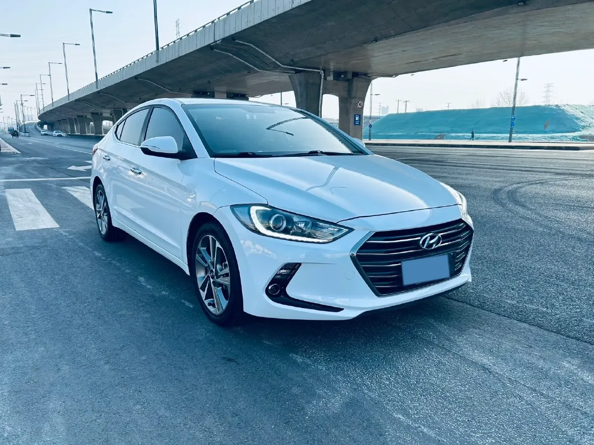2018 Hyundai Elantra 1.6L 130HP L4 6AT,autocango,china used car exporter,china ev exporter,chinese used car exporter,chinese used ev exporter