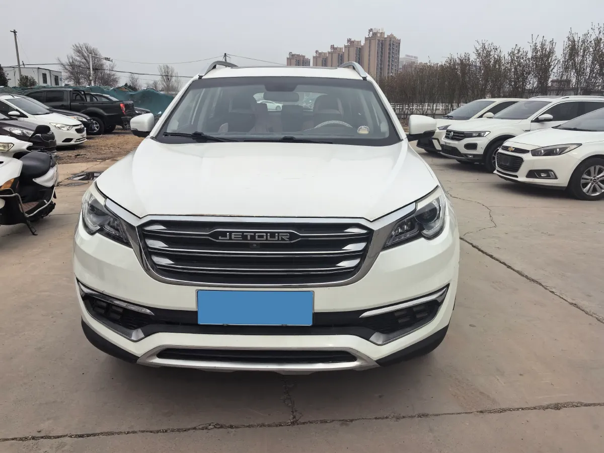 2018 Jetour X70 1.5T 147HP L4 5MT,autocango,china used car exporter,china ev exporter,chinese used car exporter,chinese used ev exporter