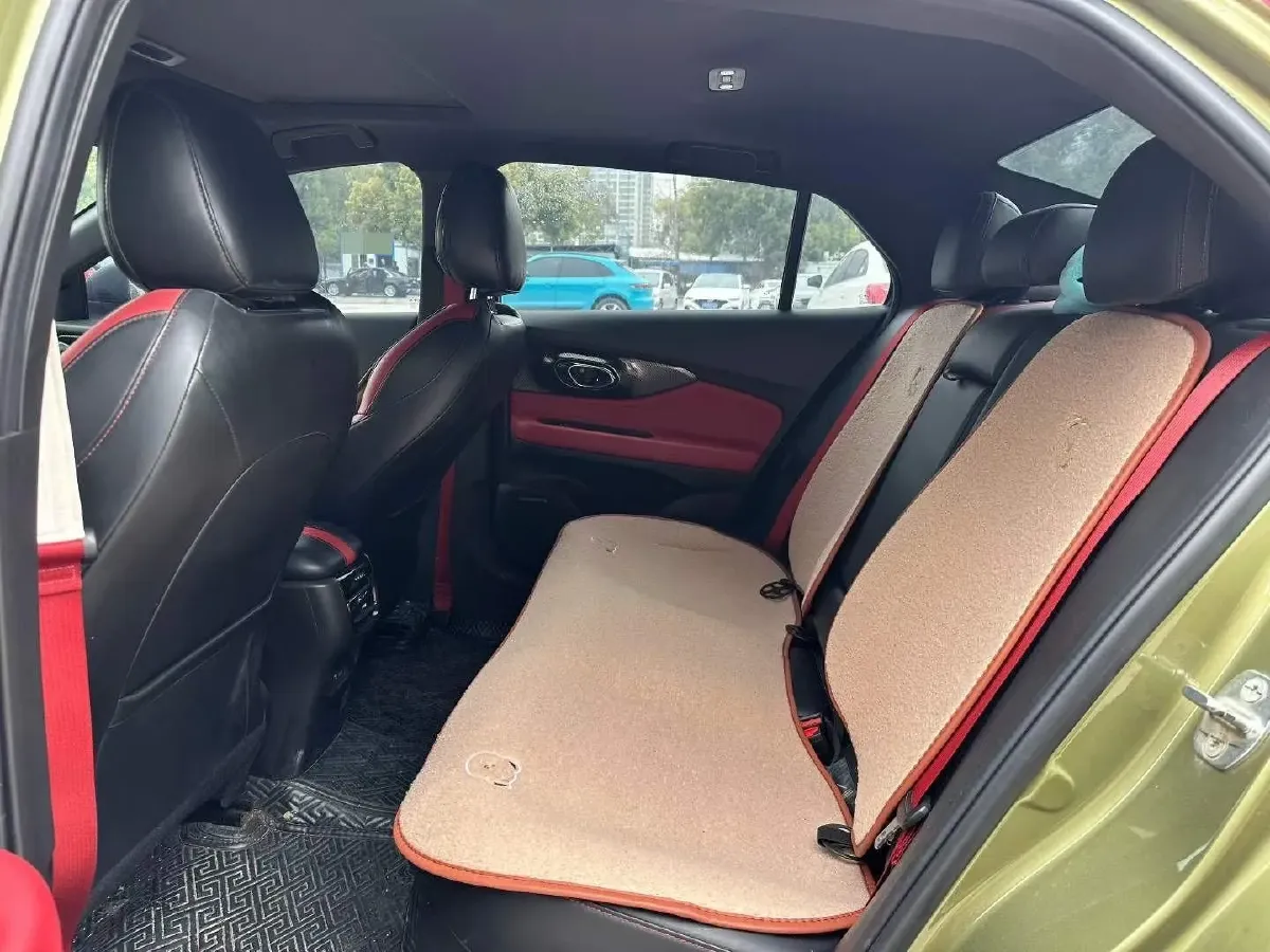 2021 GAC Trumpchi Empow 1.5T 177HP L4 7DCT,autocango,china used car exporter,china ev exporter,chinese used car exporter,chinese used ev exporter