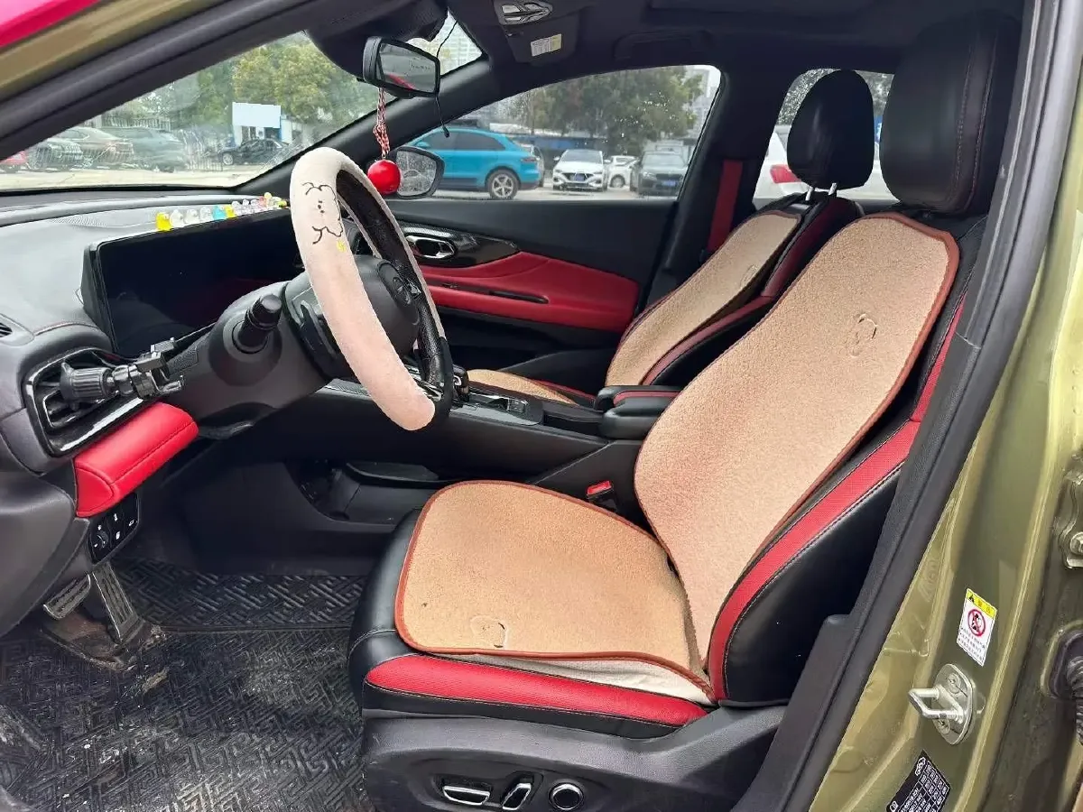 2021 GAC Trumpchi Empow 1.5T 177HP L4 7DCT,autocango,china used car exporter,china ev exporter,chinese used car exporter,chinese used ev exporter