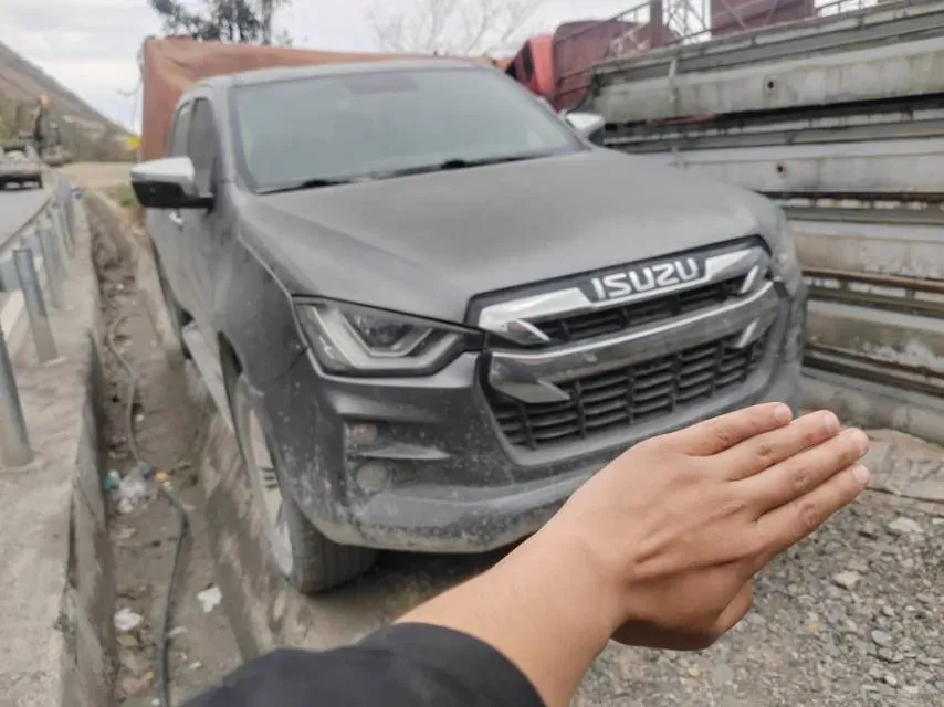 2021 Isuzu D-MAX 1.9T 163HP L4 6AT,autocango,china used car exporter,china ev exporter,chinese used car exporter,chinese used ev exporter