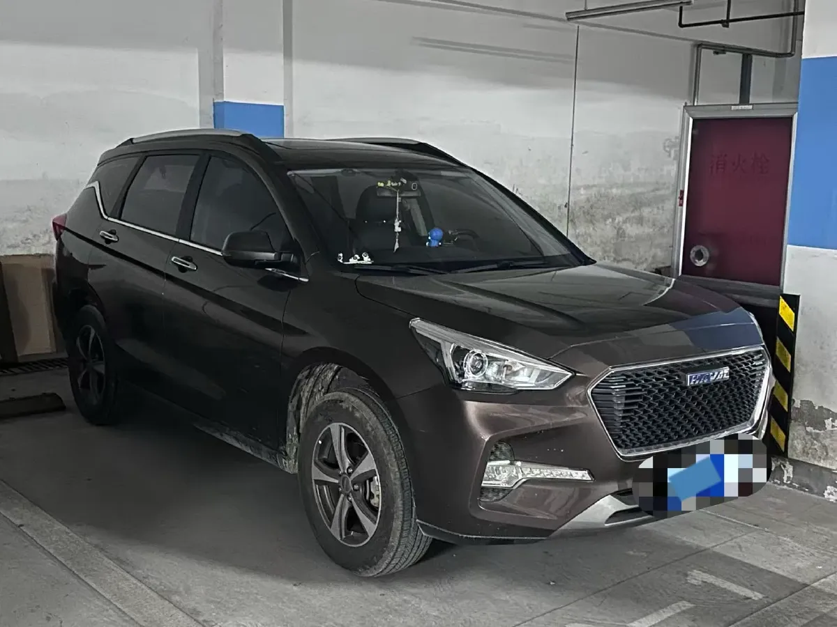 2018 Haval M6 1.5T 150HP L4 6MT,autocango,china used car exporter,china ev exporter,chinese used car exporter,chinese used ev exporter