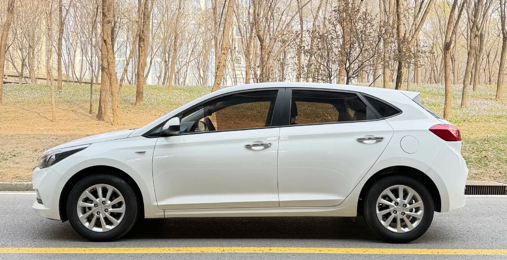 2017 Hyundai Verna RV 1.4L 100HP L4 6AT,autocango,china used car exporter,china ev exporter,chinese used car exporter,chinese used ev exporter