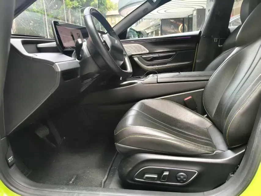 2021 Xpeng P7 BEV 83.1KWH,autocango,china used car exporter,china ev exporter,chinese used car exporter,chinese used ev exporter