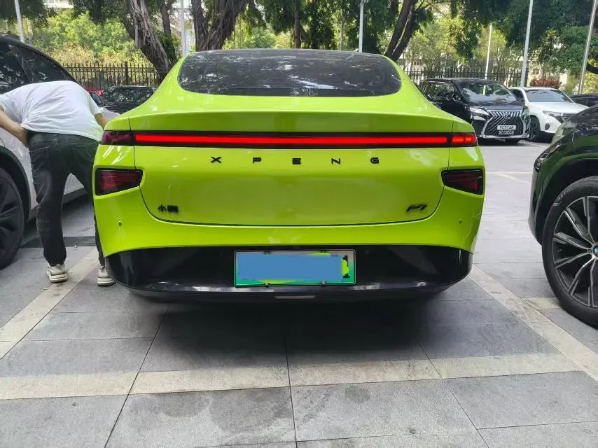 2021 Xpeng P7 BEV 83.1KWH,autocango,china used car exporter,china ev exporter,chinese used car exporter,chinese used ev exporter