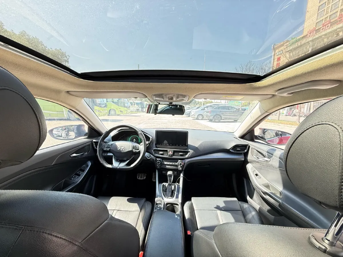 2019 Hyundai La Festa 1.6T 190HP L4 7DCT,autocango,china used car exporter,china ev exporter,chinese used car exporter,chinese used ev exporter