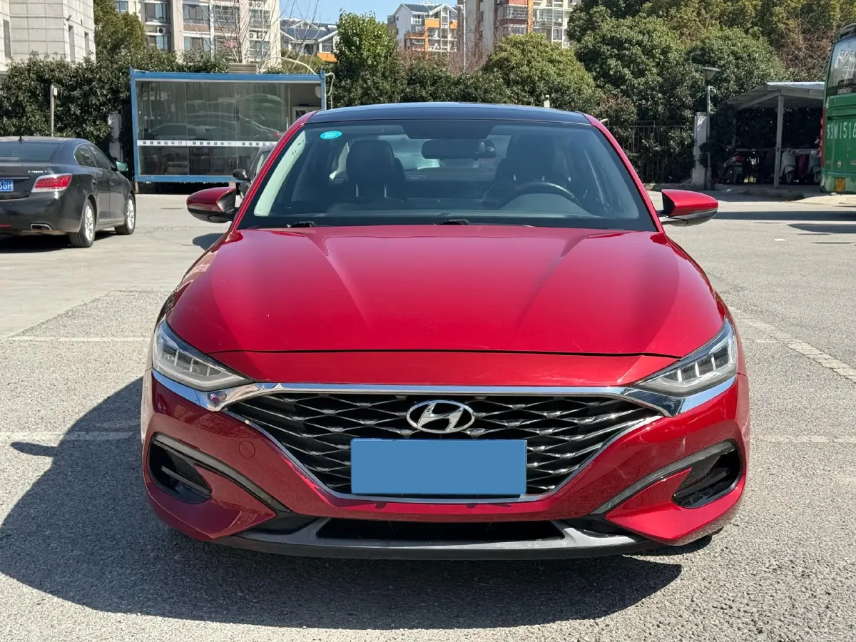 2019 Hyundai La Festa 1.6T 190HP L4 7DCT,autocango,china used car exporter,china ev exporter,chinese used car exporter,chinese used ev exporter