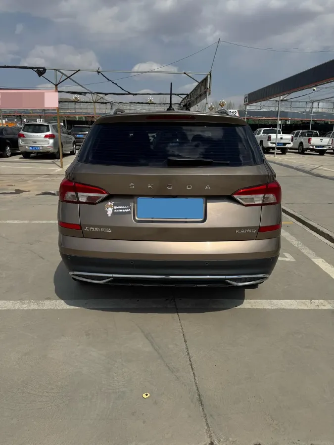 2018 Skoda Kamiq 1.5L 112HP L4 5MT,autocango,china used car exporter,china ev exporter,chinese used car exporter,chinese used ev exporter