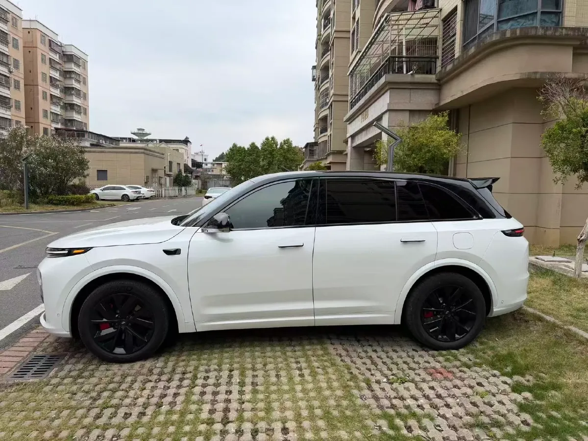 2023 Li L7 Range Extended 154HP REEV 40.9KWH,autocango,china used car exporter,china ev exporter,chinese used car exporter,chinese used ev exporter