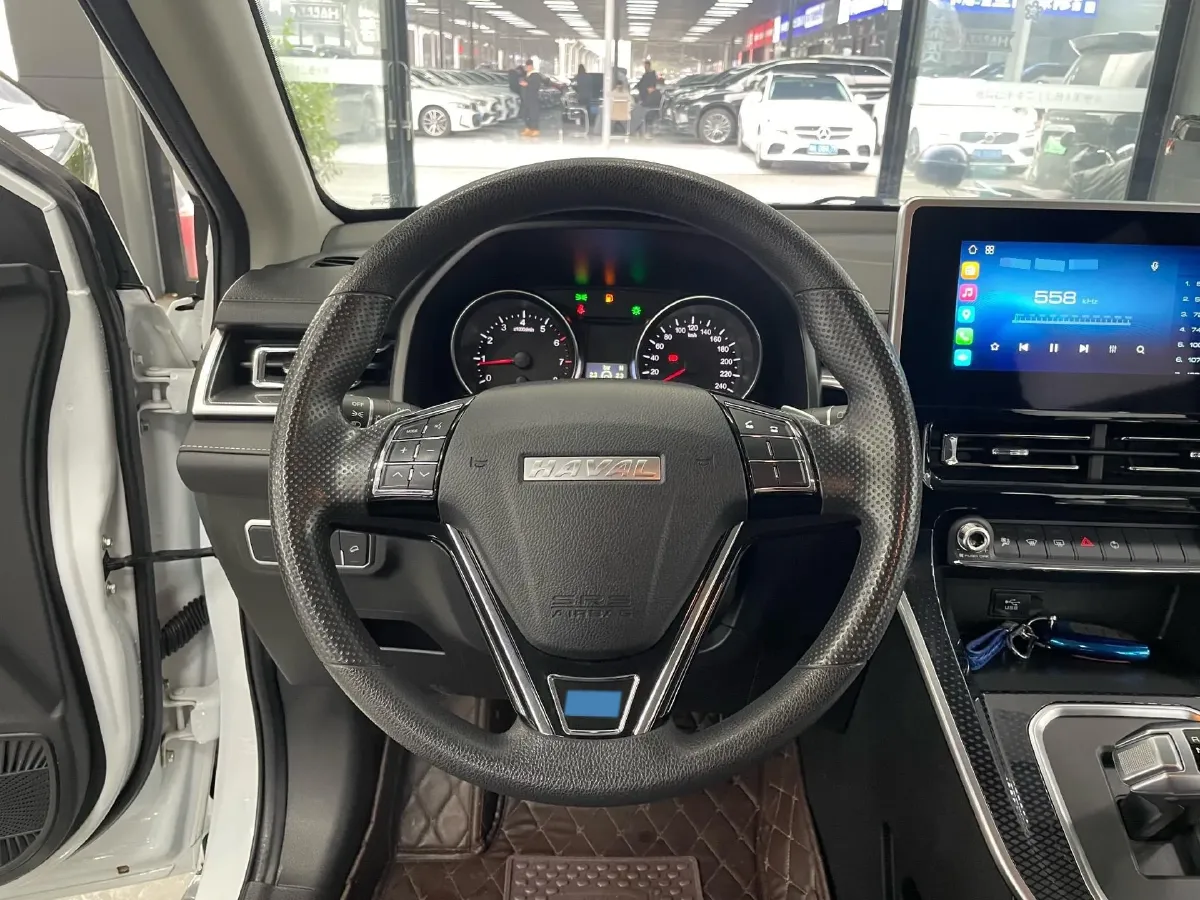 2021 Haval M6 1.5T 150HP L4 7DCT,autocango,china used car exporter,china ev exporter,chinese used car exporter,chinese used ev exporter