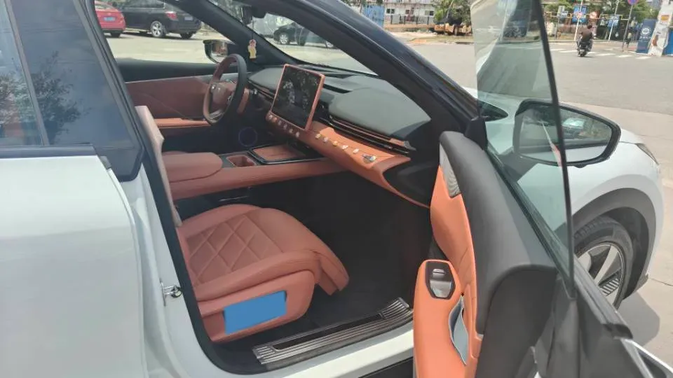 2025 ChangAn QiYuan A07 BEV 56.1KWH,autocango,china used car exporter,china ev exporter,chinese used car exporter,chinese used ev exporter