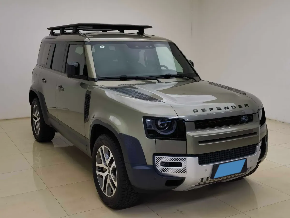 2025 Land Rover Defender 3.0T 400HP L6 8AT,autocango,china used car exporter,china ev exporter,chinese used car exporter,chinese used ev exporter