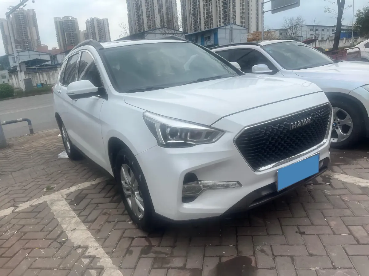 2019 Haval M6 1.5T 150HP L4 6MT,autocango,china used car exporter,china ev exporter,chinese used car exporter,chinese used ev exporter