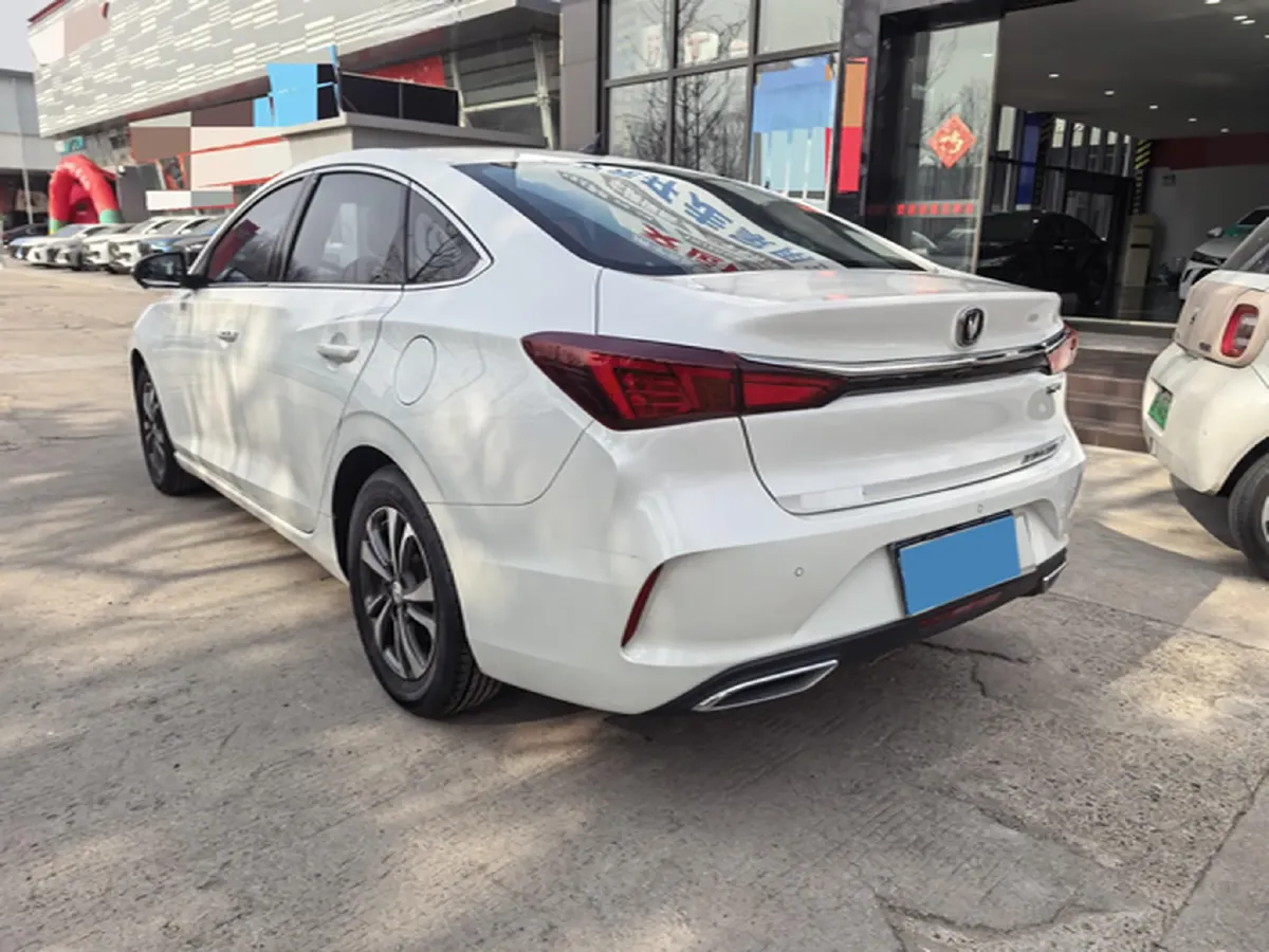 2021 ChangAn Eado 1.4T 160HP L4 7DCT,autocango,china used car exporter,china ev exporter,chinese used car exporter,chinese used ev exporter