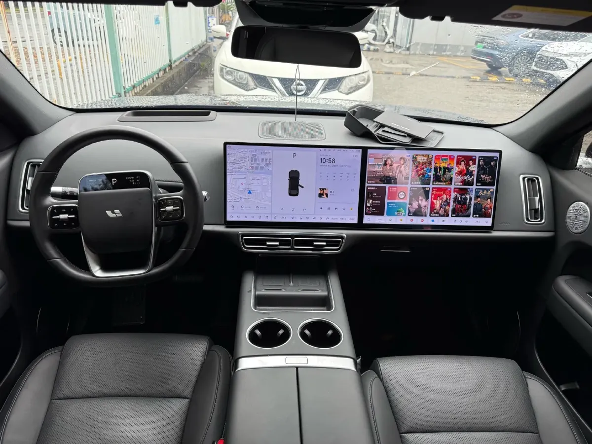 2024 Li L6 Range Extended 154HP L4 REEV 36.8KWH,autocango,china used car exporter,china ev exporter,chinese used car exporter,chinese used ev exporter