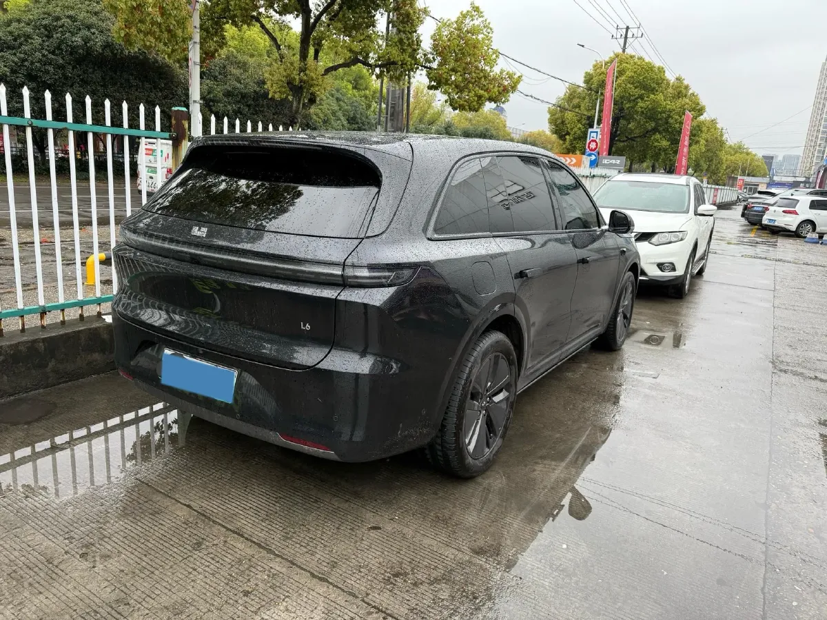2024 Li L6 Range Extended 154HP L4 REEV 36.8KWH,autocango,china used car exporter,china ev exporter,chinese used car exporter,chinese used ev exporter