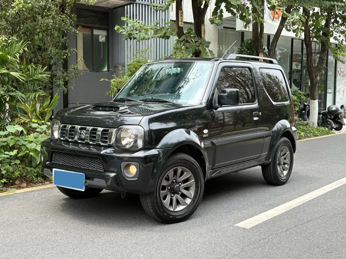 2015 Suzuki Jimny 1.3L 85HP L4 4AT,autocango,china used car exporter,china ev exporter,chinese used car exporter,chinese used ev exporter