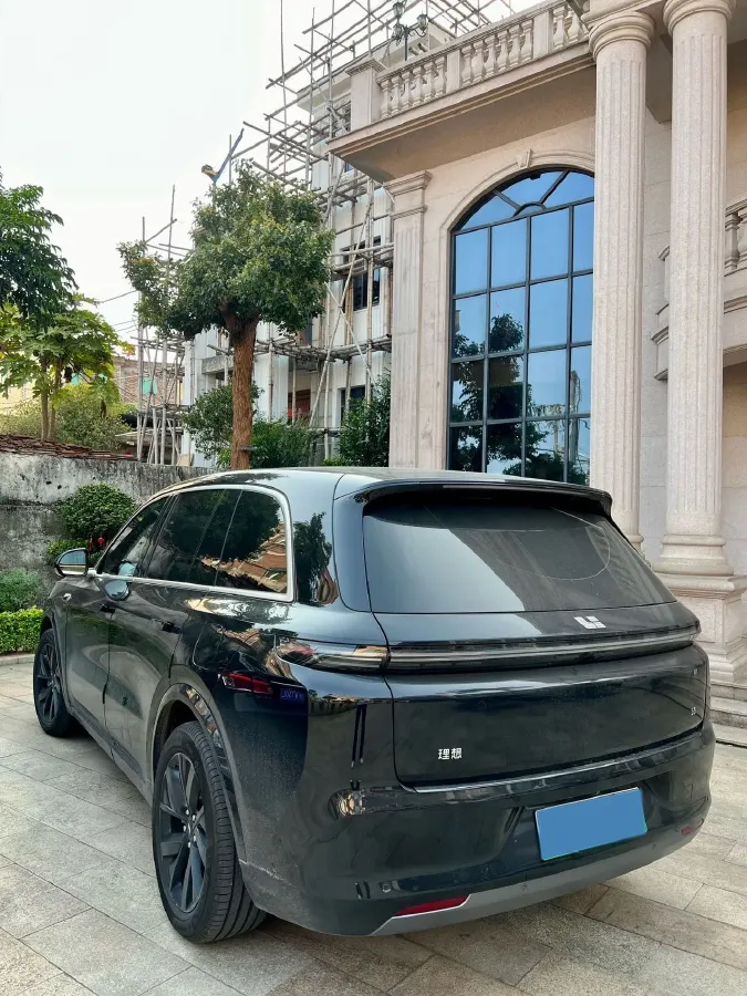 2024 Volvo S60 2.0T 197HP L4 7DCT,autocango,china used car exporter,china ev exporter,chinese used car exporter,chinese used ev exporter