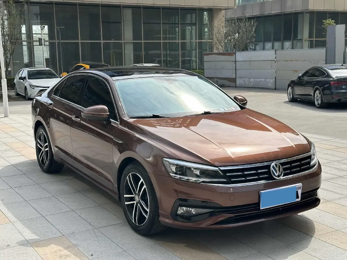2019 Volkswagen Passat 1.4T 150HP L4 7DCT,autocango,china used car exporter,china ev exporter,chinese used car exporter,chinese used ev exporter