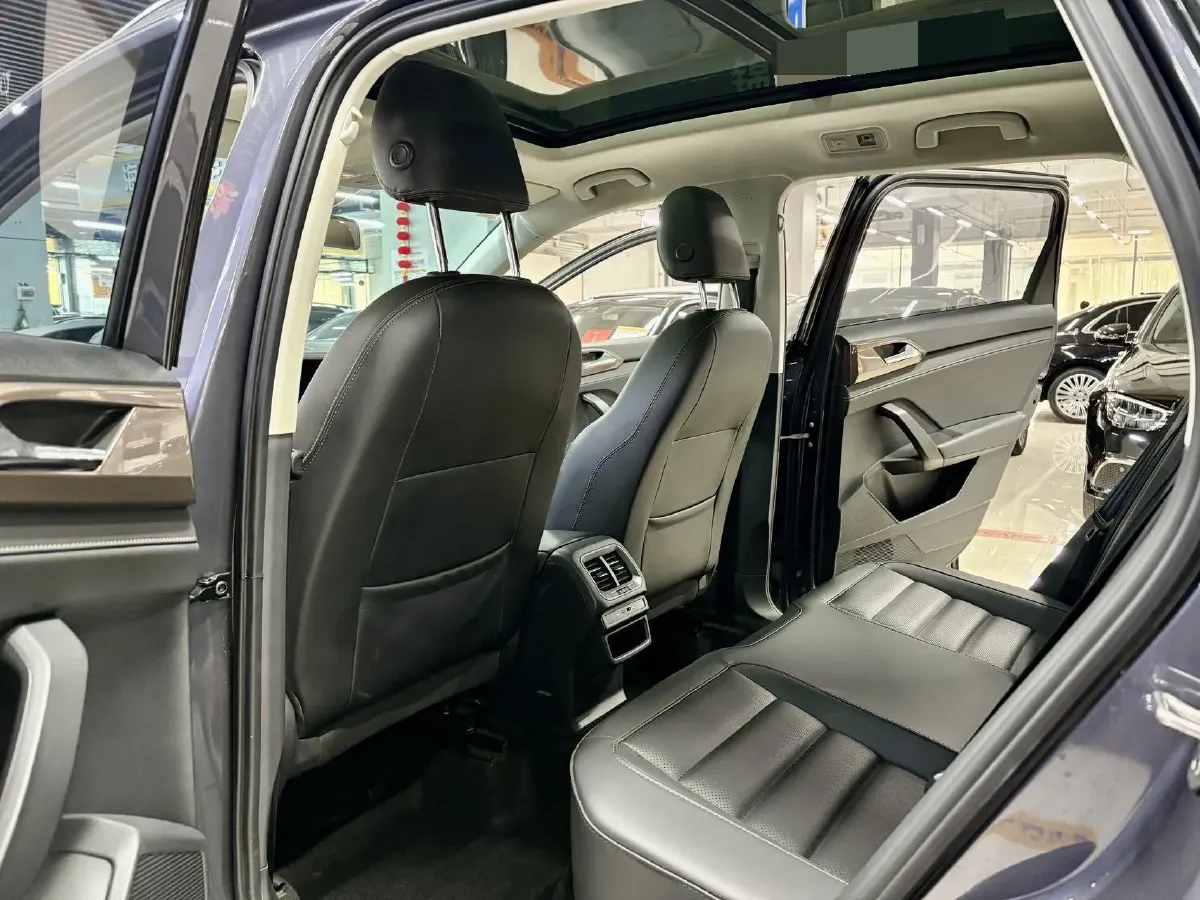 2021 Volkswagen Tharu 1.4T 150HP L4 7DCT,autocango,china used car exporter,china ev exporter,chinese used car exporter,chinese used ev exporter