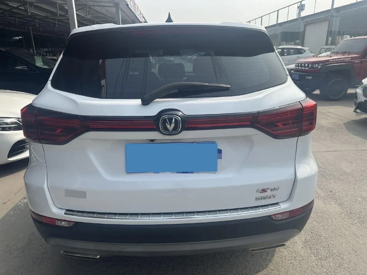 2021 ChangAn CS75 1.5T 178HP L4 7DCT,autocango,china used car exporter,china ev exporter,chinese used car exporter,chinese used ev exporter