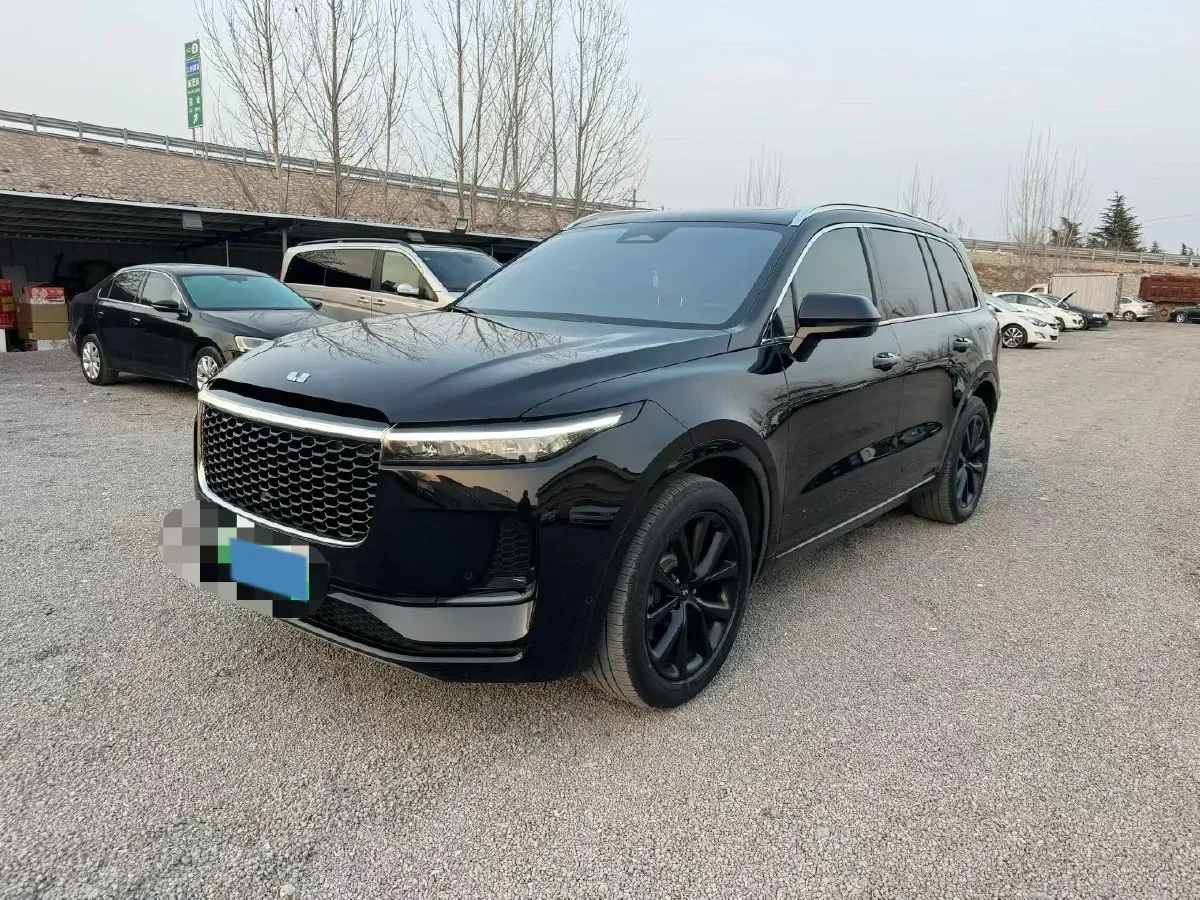 2021 Li ONE Range Extended 131HP REEV 40.5KWH,autocango,china used car exporter,china ev exporter,chinese used car exporter,chinese used ev exporter