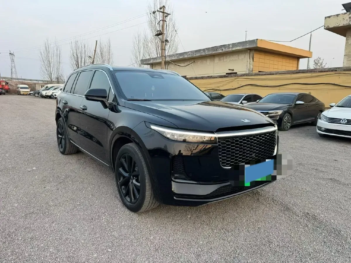 2021 Li ONE Range Extended 131HP REEV 40.5KWH,autocango,china used car exporter,china ev exporter,chinese used car exporter,chinese used ev exporter