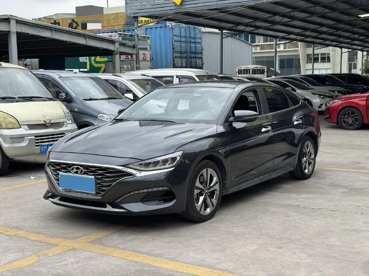 2019 Hyundai La Festa 1.6T 190HP L4 7DCT,autocango,china used car exporter,china ev exporter,chinese used car exporter,chinese used ev exporter
