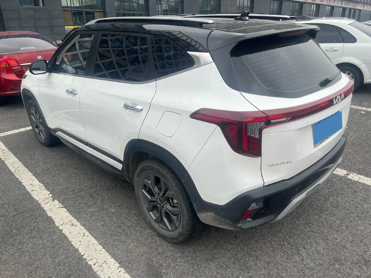 2023 Kia Seltos 1.5L 115HP L4 CVT,autocango,china used car exporter,china ev exporter,chinese used car exporter,chinese used ev exporter