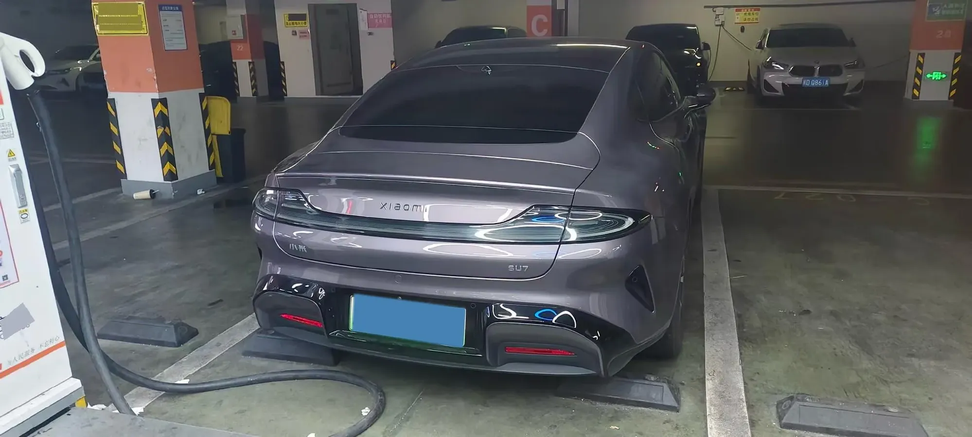 2024 MI SU7 BEV 73.6KWH,autocango,china used car exporter,china ev exporter,chinese used car exporter,chinese used ev exporter