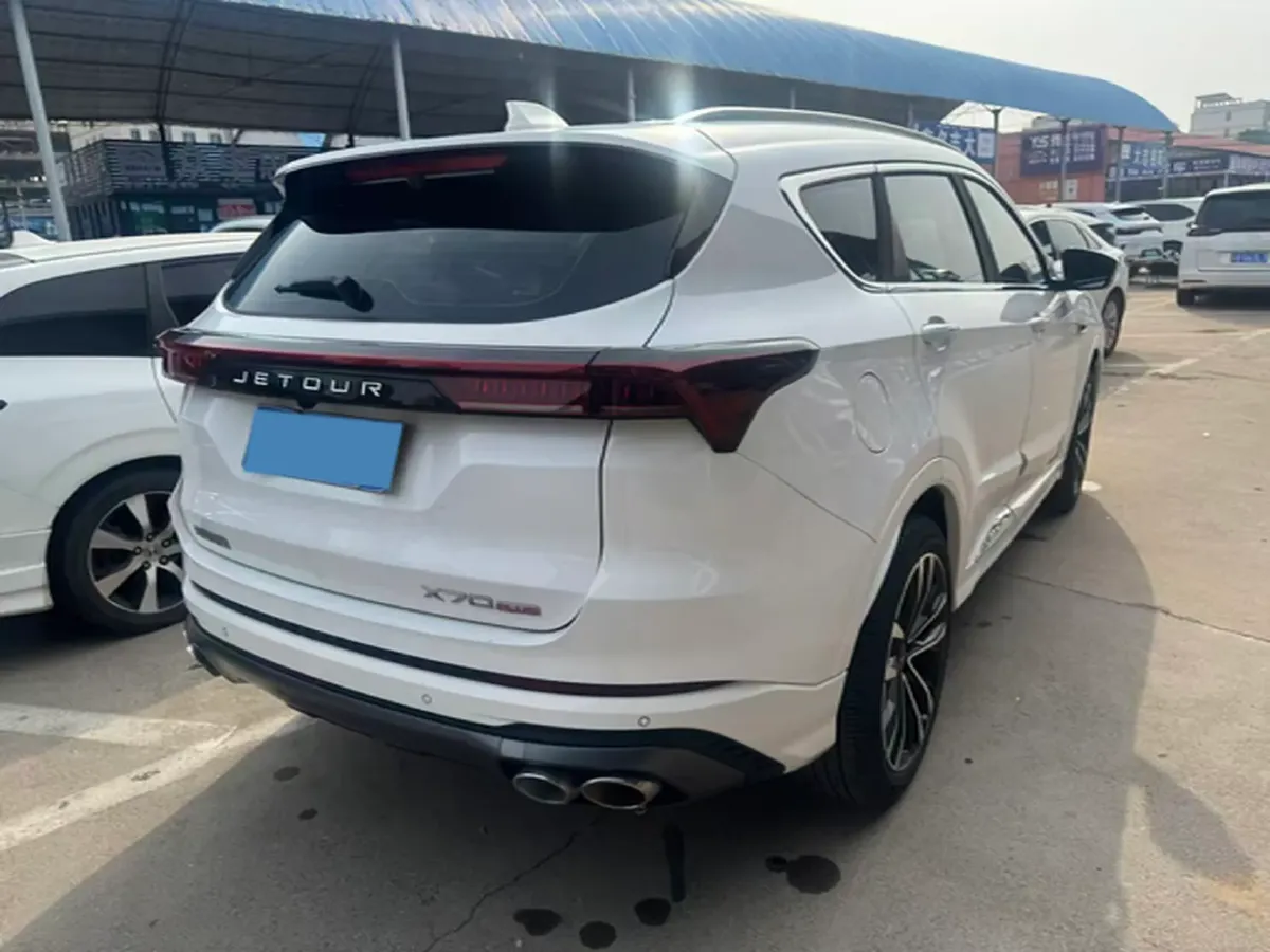 2021 Chery Tiggo 8 Plus 1.6T 197HP L4 7DCT,autocango,china used car exporter,china ev exporter,chinese used car exporter,chinese used ev exporter