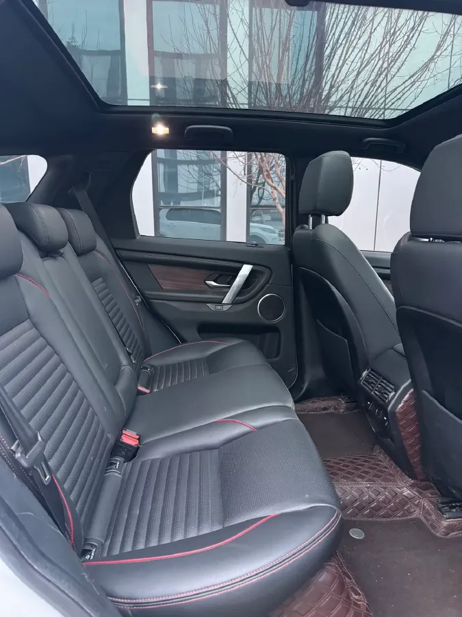 2020 Land Rover Discovery Sport 2.0T 249HP L4 9AT,autocango,china used car exporter,china ev exporter,chinese used car exporter,chinese used ev exporter