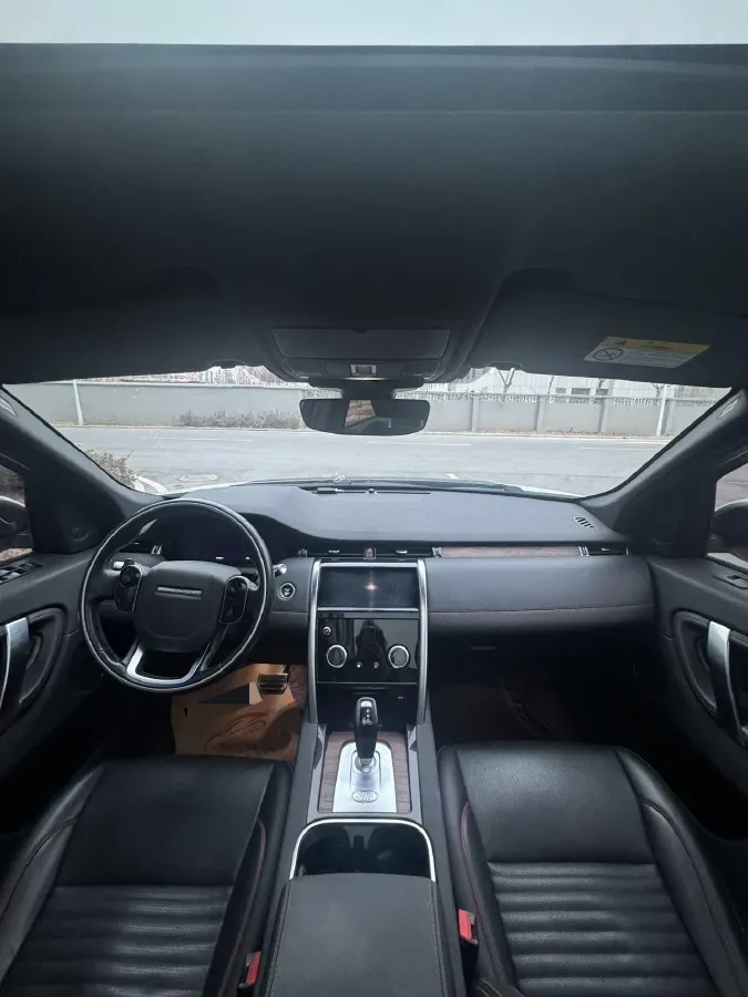 2020 Land Rover Discovery Sport 2.0T 249HP L4 9AT,autocango,china used car exporter,china ev exporter,chinese used car exporter,chinese used ev exporter