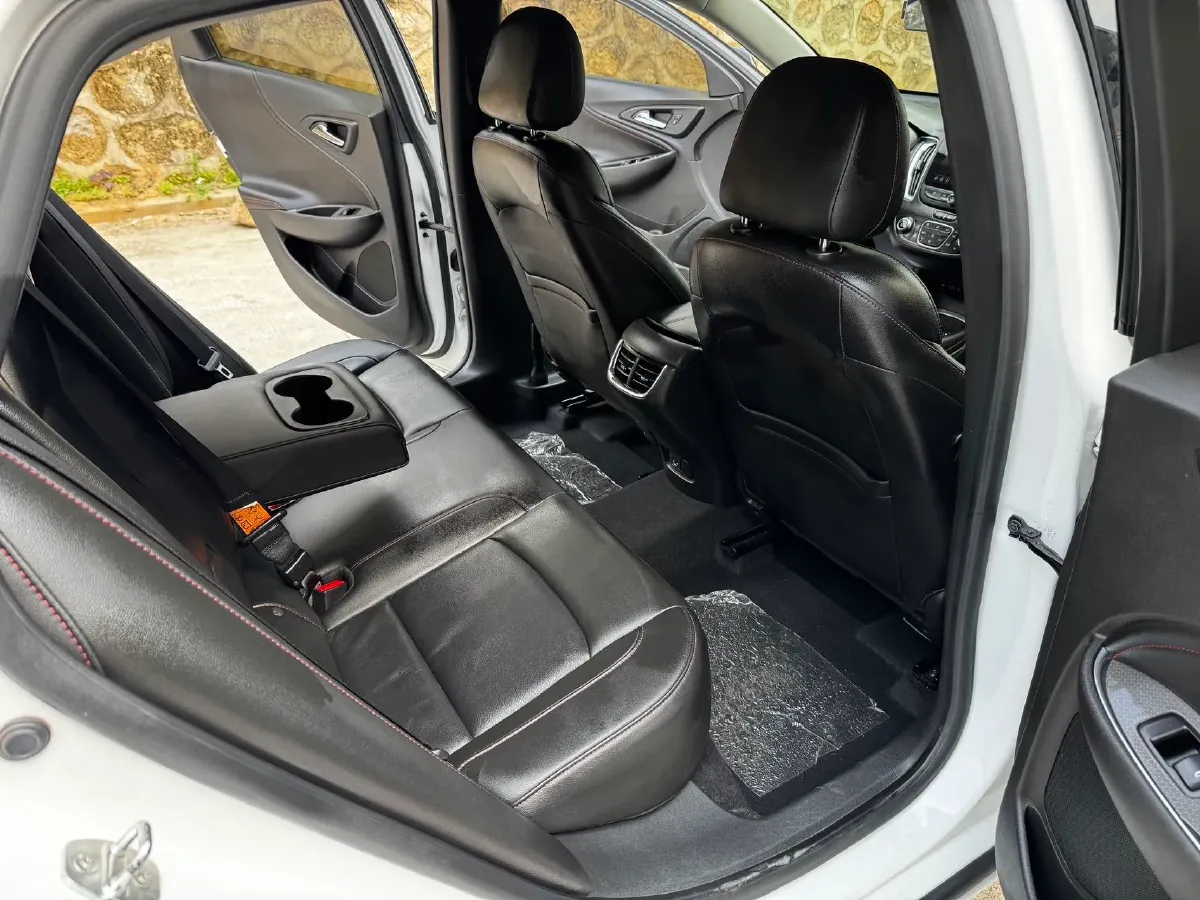 2019 Chevrolet Malibu XL 2.0T 241HP L4 9AT,autocango,china used car exporter,china ev exporter,chinese used car exporter,chinese used ev exporter