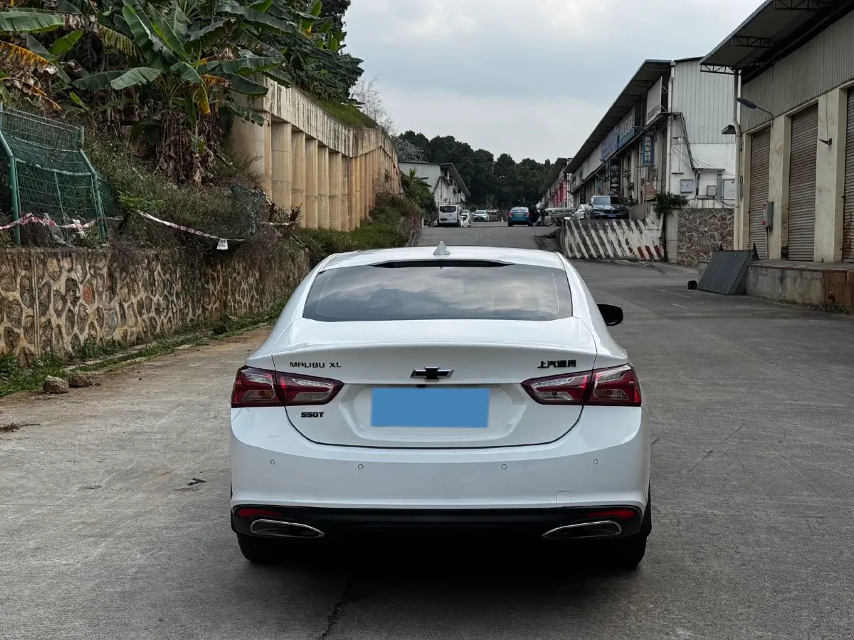 2019 Chevrolet Malibu XL 2.0T 241HP L4 9AT,autocango,china used car exporter,china ev exporter,chinese used car exporter,chinese used ev exporter