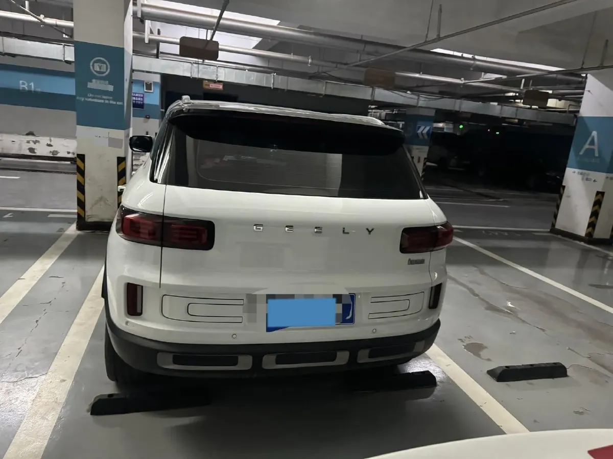 2020 Geely ICON 1.5T 177HP L3 7DCT,autocango,china used car exporter,china ev exporter,chinese used car exporter,chinese used ev exporter